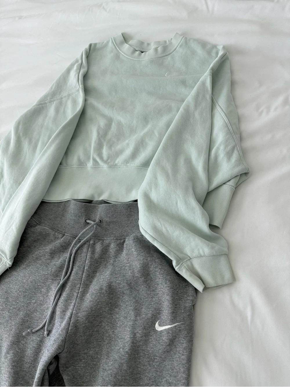 Nike Mint Green Crewneck Sweatshirt